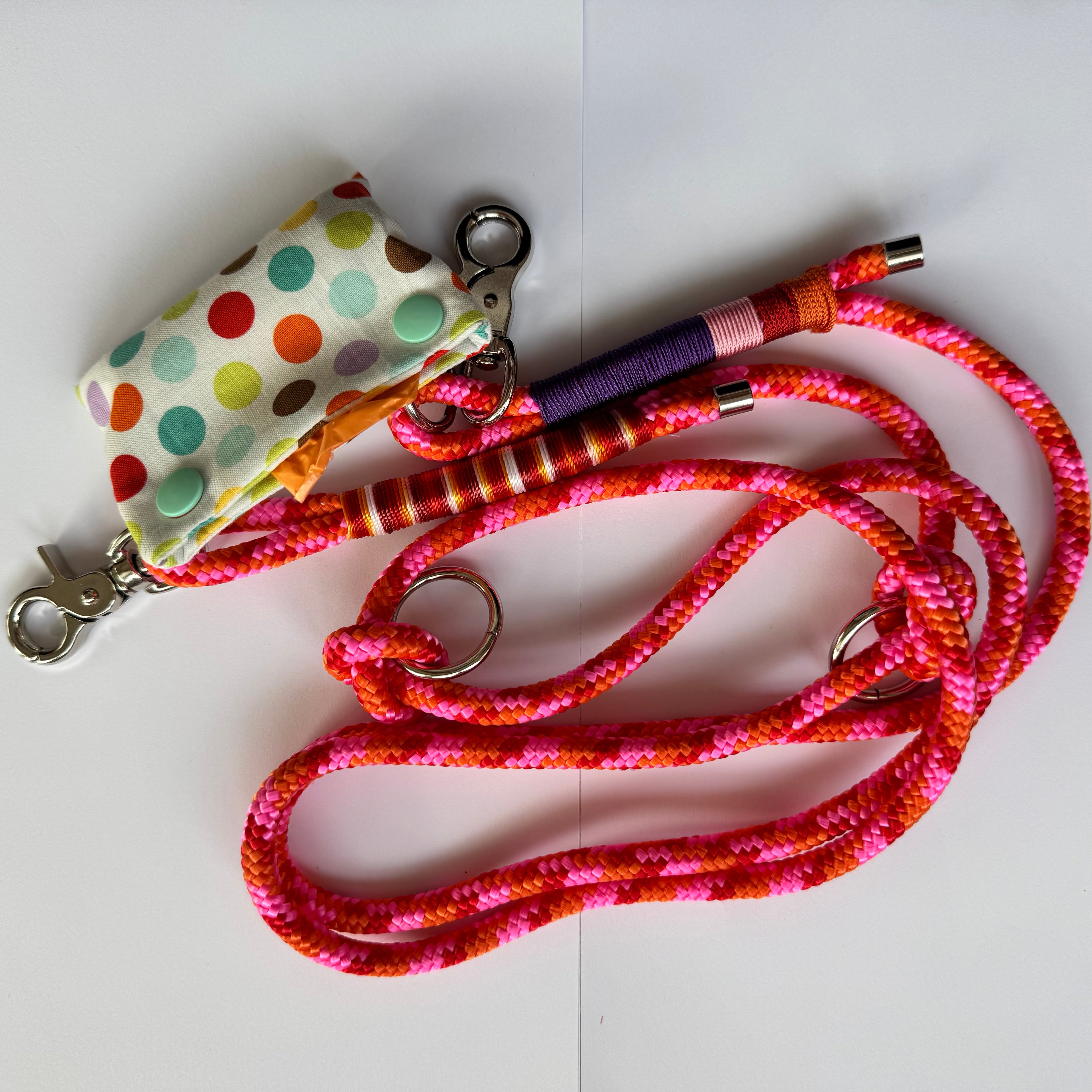 Bunt wie der Frühling. Leine & Spender